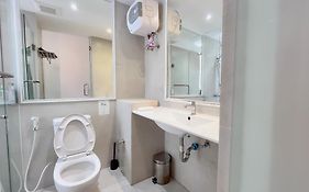 Bali Bustle Sunset Coliving And Coworking Space